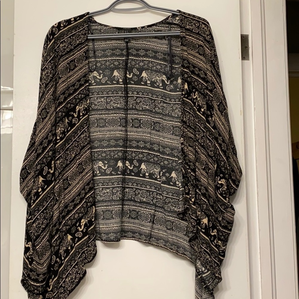 Elephant Wrap with sleeves